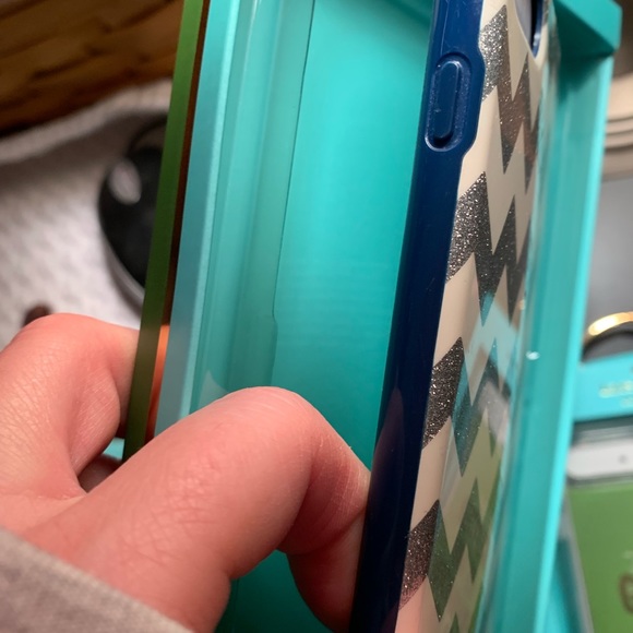 2 Kate Spade 7 Plus cases - Picture 5 of 5